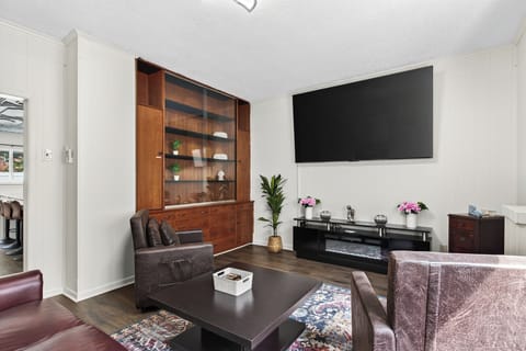 A cozy spot to call home!  Classic style meets modern entertainment.
