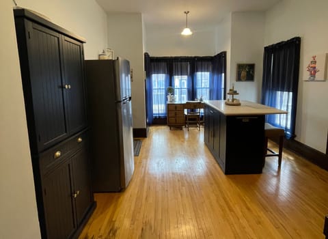 Fully remodeled brand new kitchen