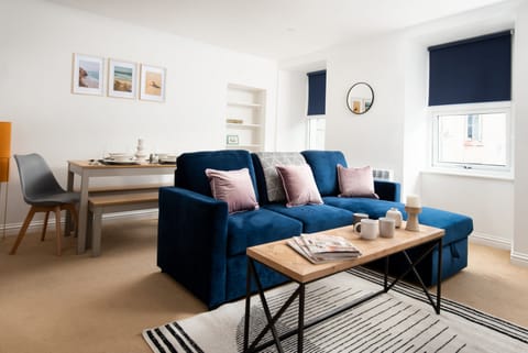 Apartment | Living room