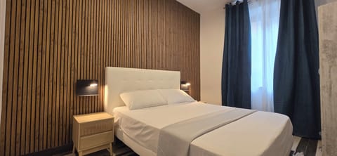 Standard Double Room | Soundproofing, free WiFi