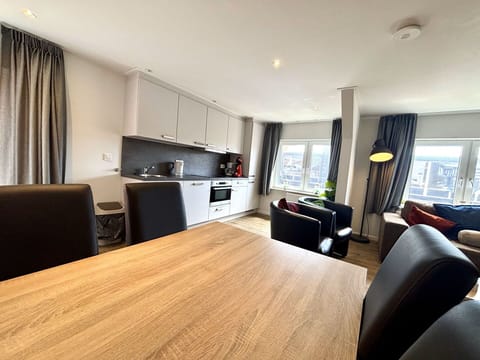 Washing Machine, Clothes Dryer, Laundry Room, Major Appliance, Laundry, Interior Design, Home Appliance, Flooring, Floor, Kitchen Appliance