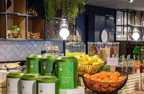 Daily buffet breakfast (EUR 10.50 per person)