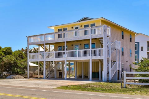 Island Escape A-Side View