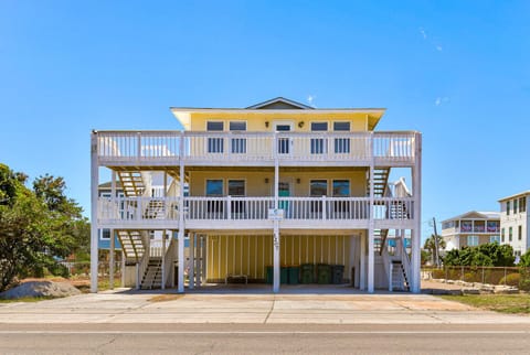 Island Escape B-Front Of Home