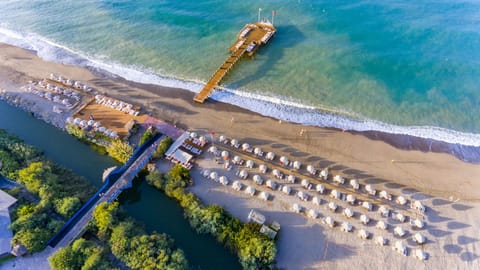 Private beach, beach cabanas, sun loungers, beach umbrellas