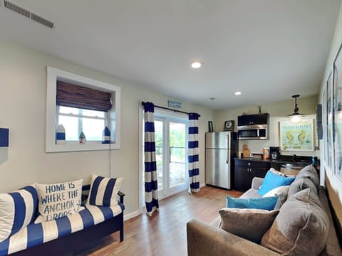 Studio (4 Bedrooms) | Property amenity