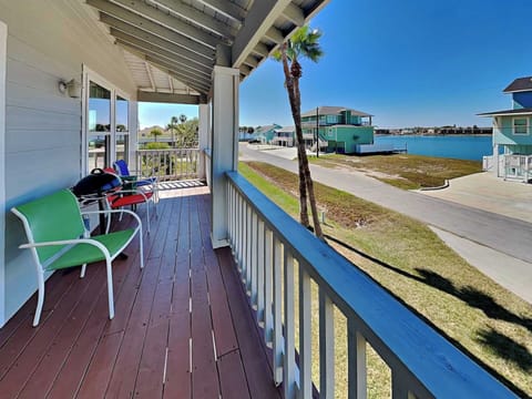House (3 Bedrooms) | Property amenity