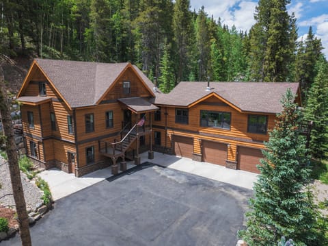 Exterior entrance to the home