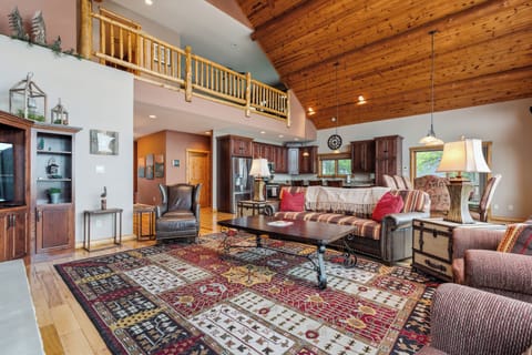 Main Level Living Room