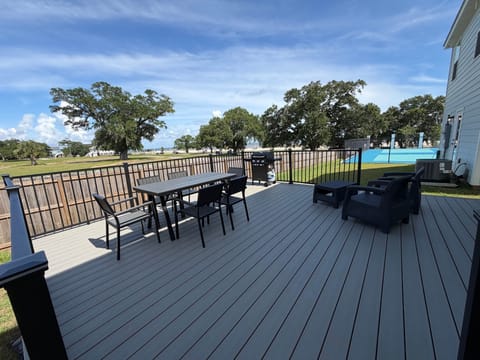 Brand New Deck!