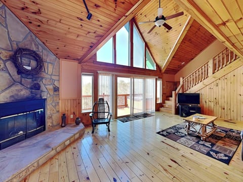 Studio (2 Bedrooms) | Property amenity