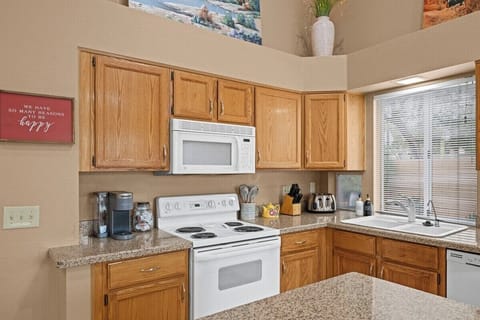 Whether you're prepping snacks or a feast, this kitchen has you covered.