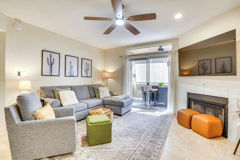 Phoenix Vacation Rental | 2BR | 2BA | 1,082 Sq Ft | Step-Free Access