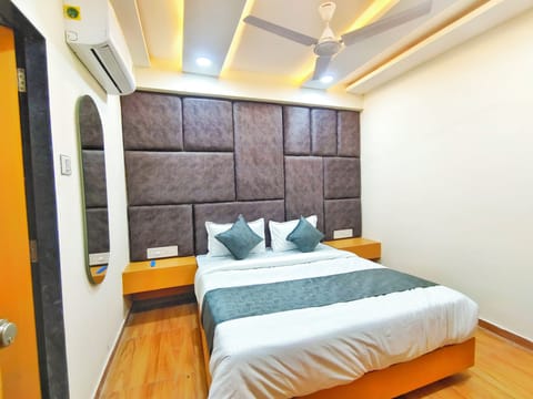 Deluxe Double Room, 1 Double Bed, City View | Free WiFi