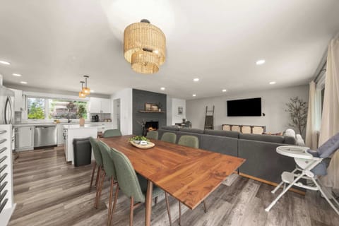 Main Floor Kitchen / Dining / Living Room