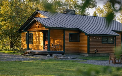 Welcome to Broad Brook Cabin!