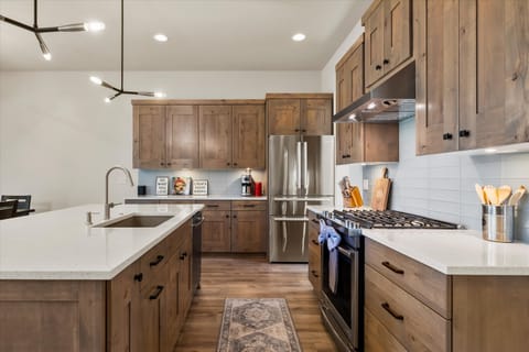 Beautiful kitchen with plenty of space