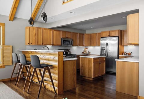 Fully stocked kitchen