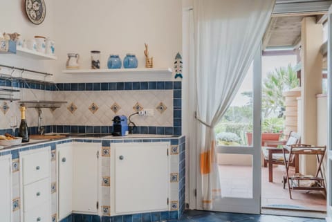 Apartment, 2 Bedrooms, Patio | Interior