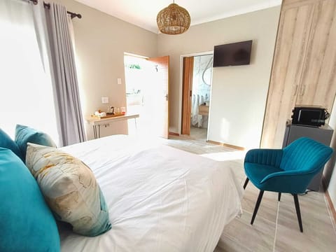 Double Room, Balcony, Garden View | Desk, laptop workspace, free WiFi