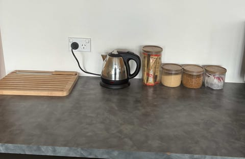 The Lookout Studio - Tea & Coffee Ameniteis