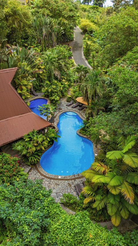 2 outdoor pools, a heated pool, sun loungers