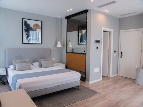 Junior Suite, Balcony, Beach View | Free WiFi