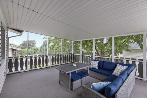 Large screened in porch