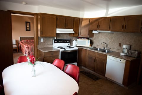 Iron/ironing board, free WiFi