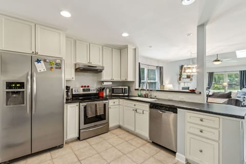 1716 Blue Heron - Full Kitchen 2