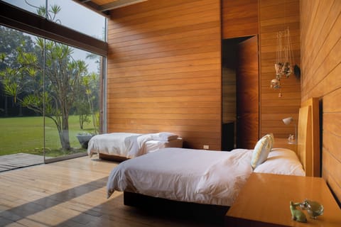 House, 5 Bedrooms | Iron/ironing board, WiFi (free)