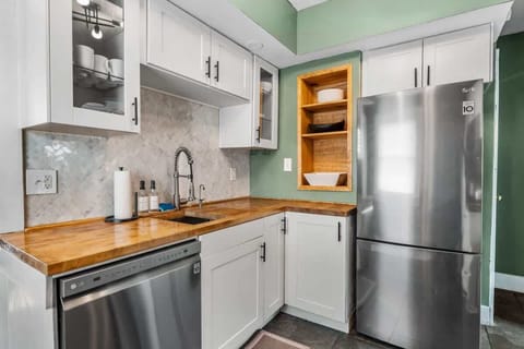 Cook with ease ✨ fully equipped modern kitchen with stainless steel appliances.