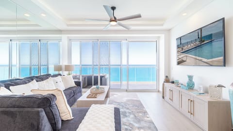 Main living room