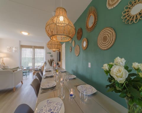 House | Dining
