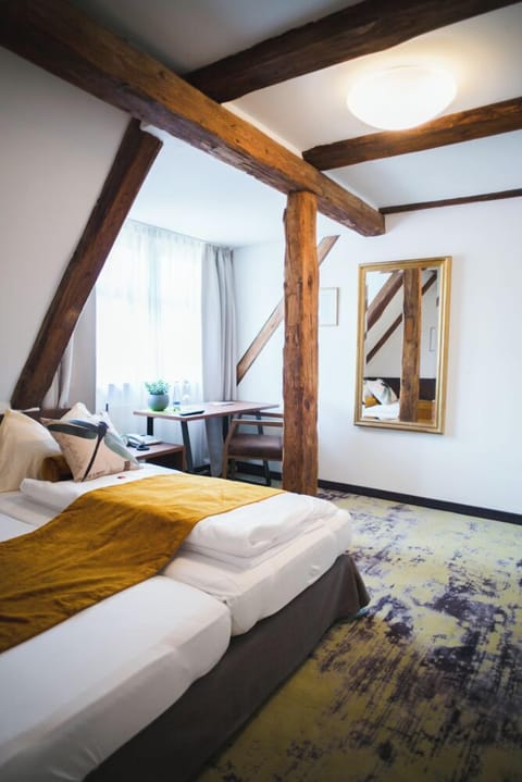 Single Room | Desk, free WiFi
