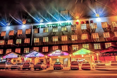 Front of property - evening/night