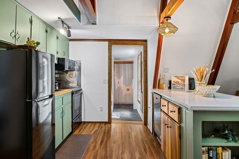 Updated kitchen fully stocked for meals