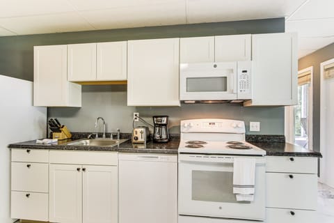 Apartment (1 Bedroom) | Interior