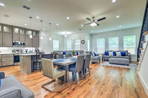 With an open-concept layout that makes for easy socializing no matter where you are on the main floor, this home away from home will welcome you in with open arms!