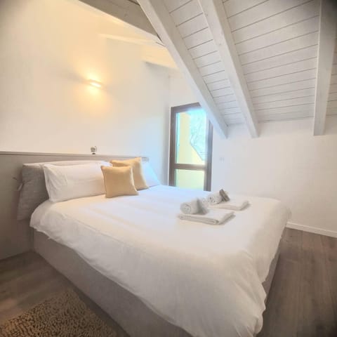 Apartment, 1 Bedroom, Accessible, Smoking | 2 bedrooms
