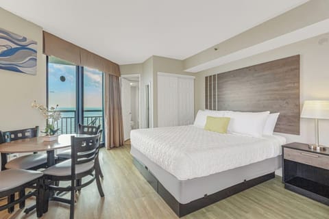Relax and recharge in the relaxing view and smell of the ocean