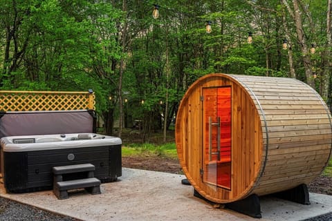 Unwind like never before with your own private hot tub and sauna—perfect for soothing tired muscles and enjoying peaceful mountain evenings.

