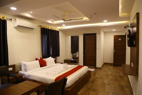 Standard Room, City View