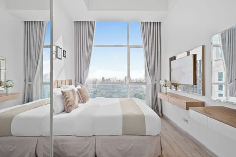 Apartment, 2 Bedrooms, City View | Iron/ironing board, free WiFi