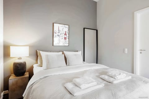 Very comfortable double bed