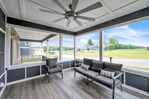 House, 4 Bedrooms | Terrace/patio