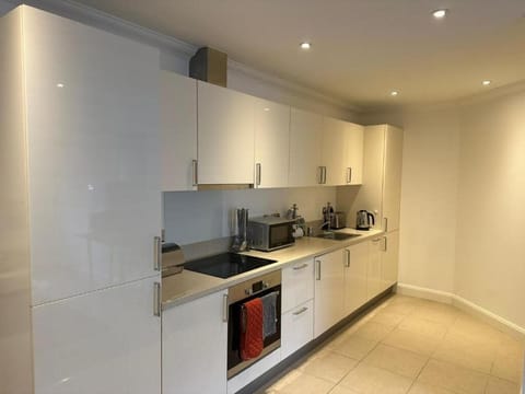 Apartment (1 Bedroom) | Interior