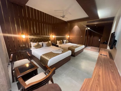 Deluxe Suite | Free WiFi, bed sheets