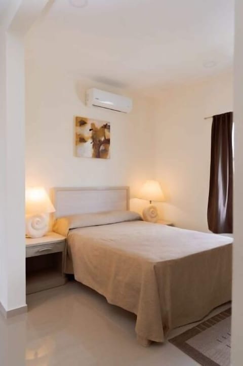 Comfort Double Room, City View | In-room safe, soundproofing, free WiFi