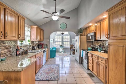 Kitchen Area to Sunroom!